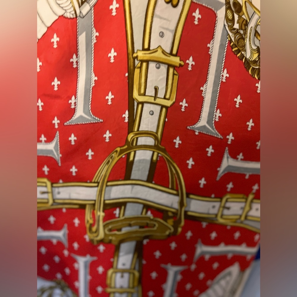 Hermes Scarf "Selles a Housse" by Christiane Vauzelles 35” Silk | Carre Foulard - Picture 4 of 16